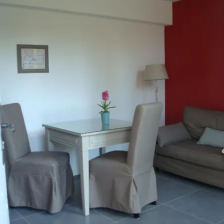 Les Communs Du Manoir Daire