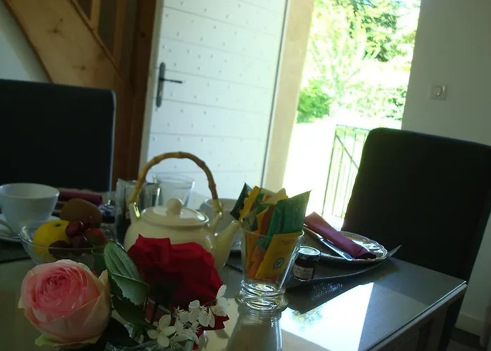 Les Communs Du Manoir Apartment