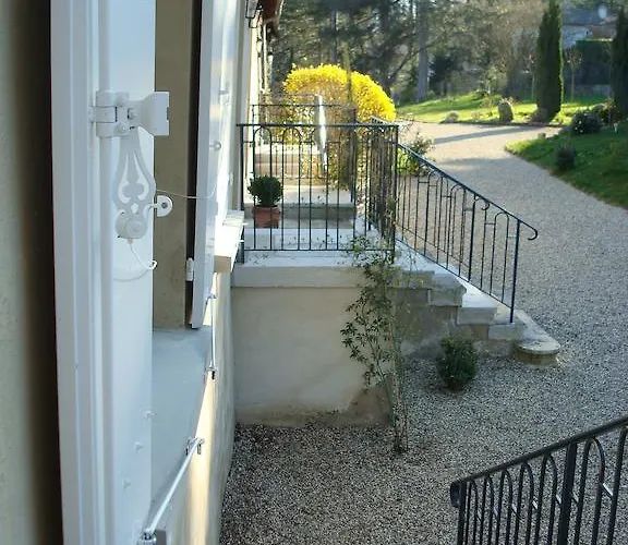 Les Communs Du Manoir Apartment