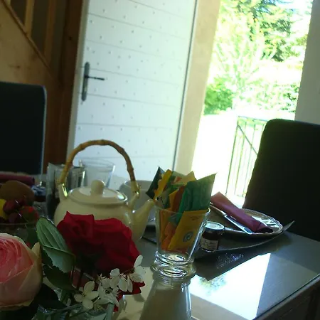 Les Communs Du Manoir Apartment